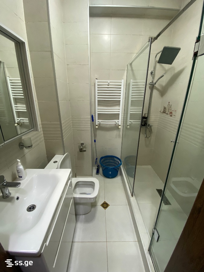 3 room Flat For Rent. Vake - Vista 4