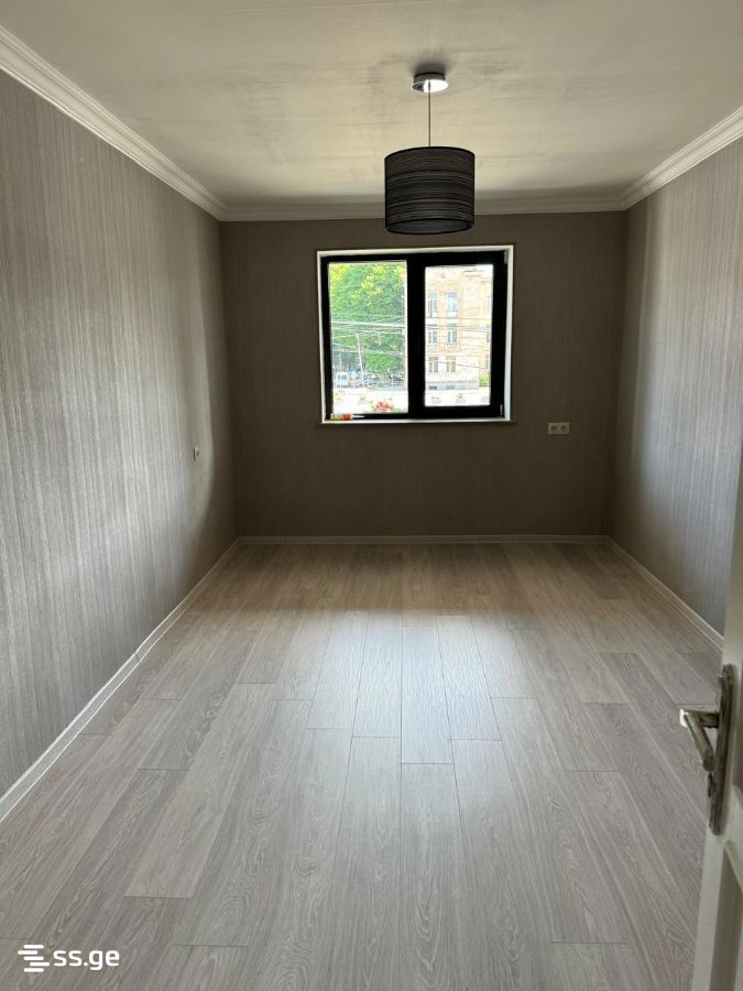 3 Room Flat For Rent. Gori view 3