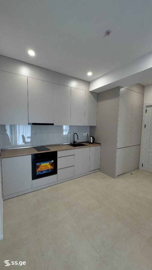 2 room Flat For Rent. Isani - Więcej