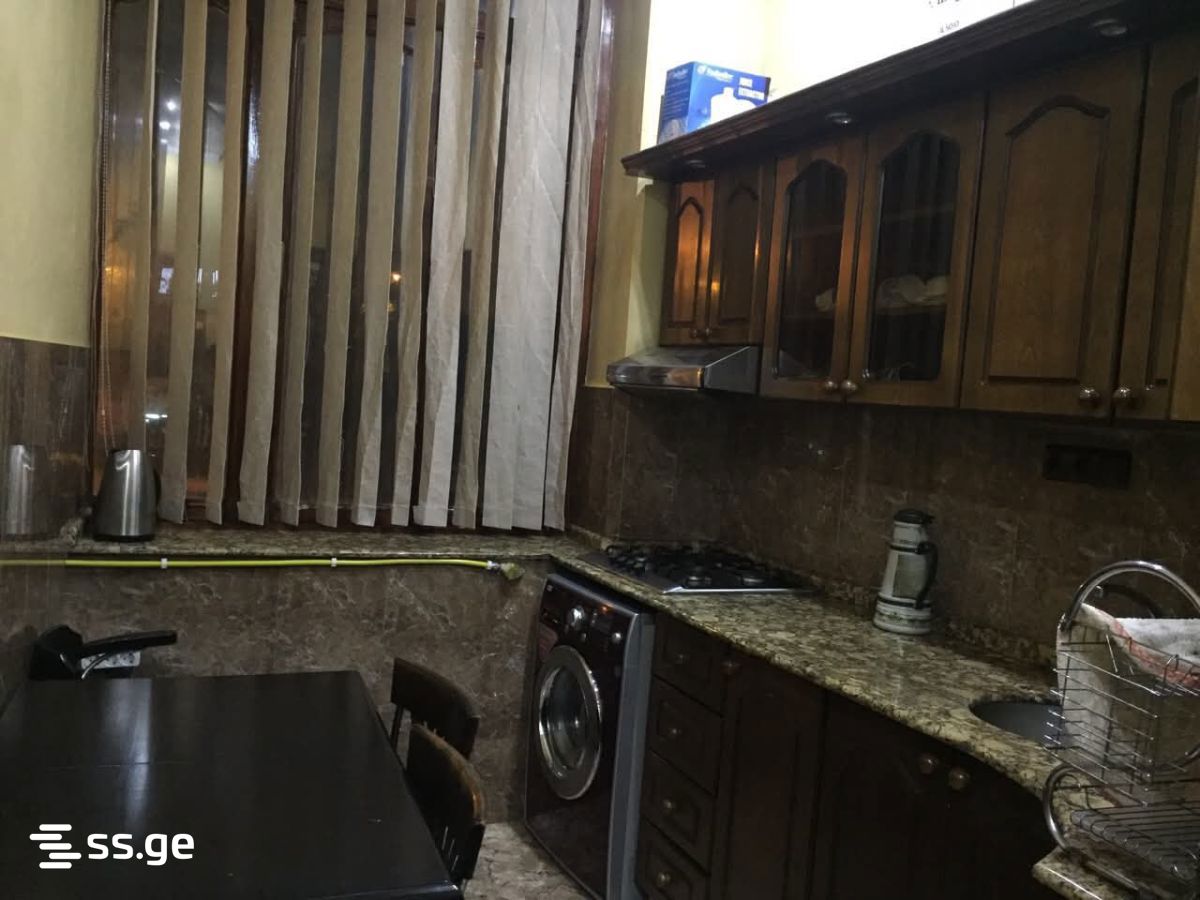 3 room Flat For Rent. Batumi - Vista 3