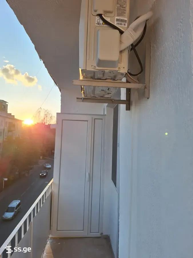 1 room Flat For Rent. Saburtalo - Mehr