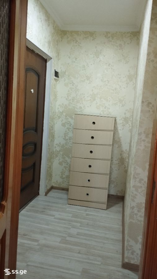 2 Room Flat Daily Rent. Tskaltubo view 11