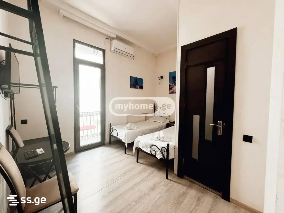5 room Flat For Rent. Avlabari - Altro