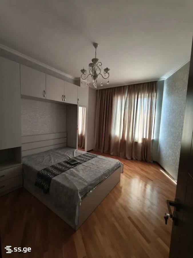 3 room Flat For Rent. Isani - Aanzicht 5