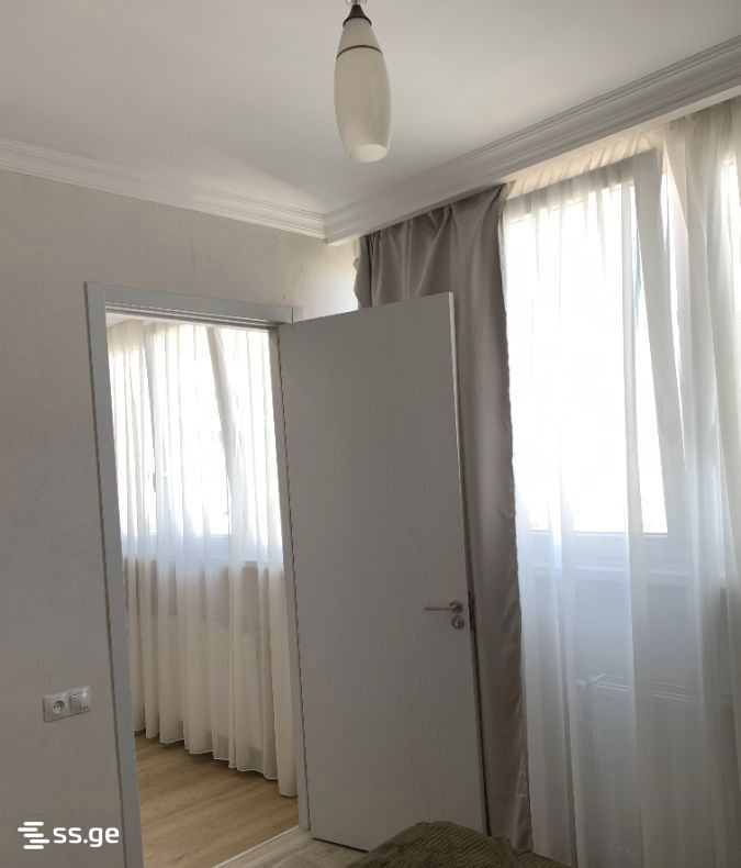 3 room Flat For Rent. Saburtalo - Aanzicht 5