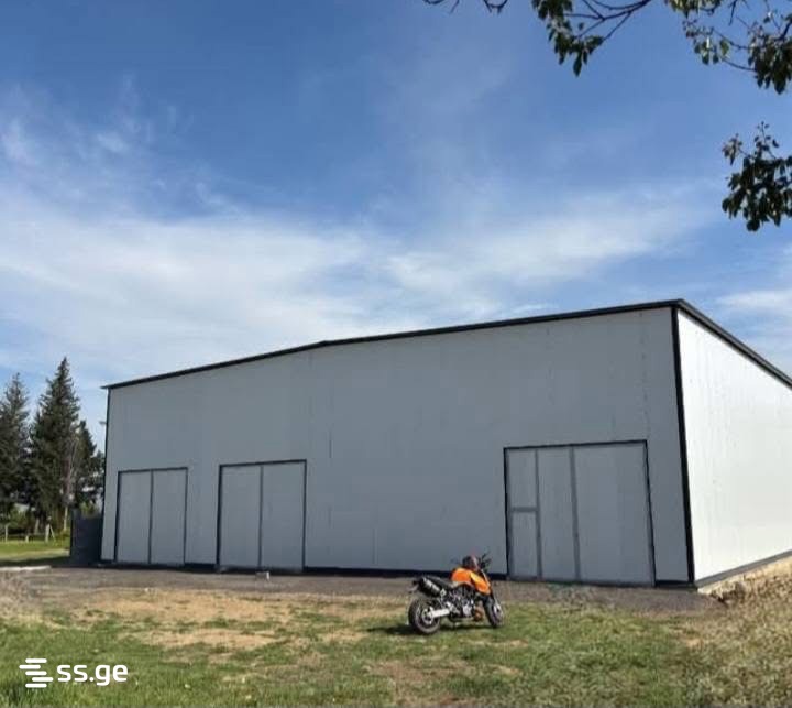 Store-Industrial Property For Rent. Nasaguri view 1