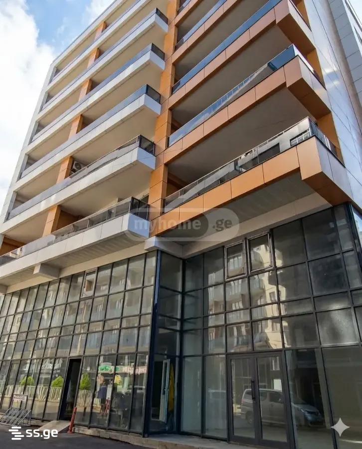 Shopping Property For Rent. Makhindjauri view 1