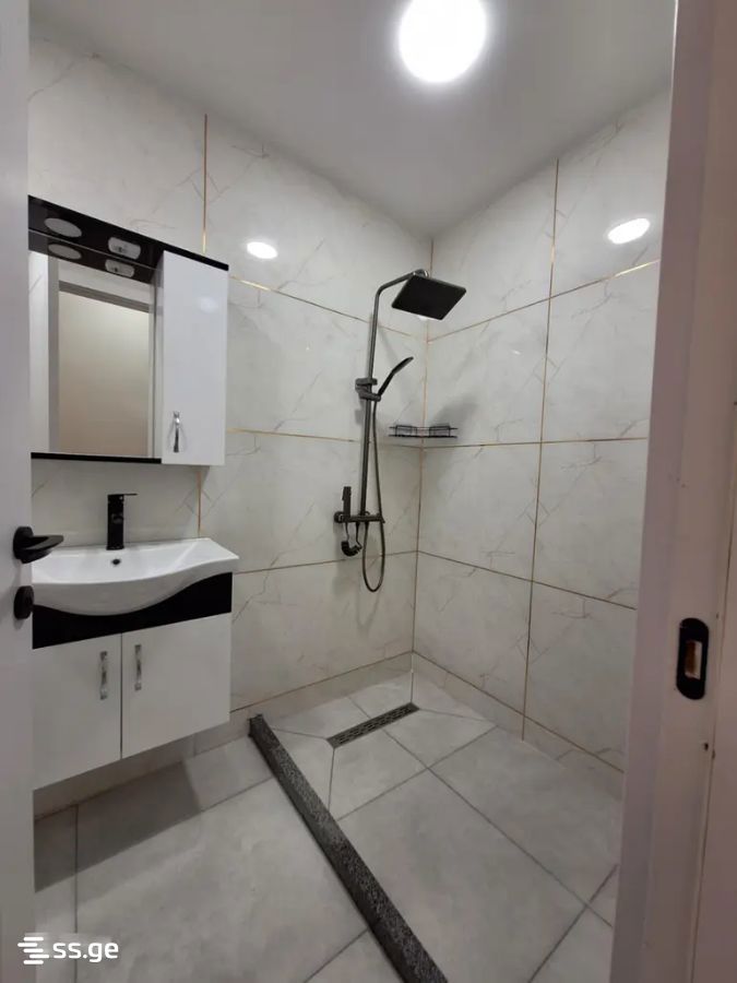 3 room Flat For Rent. Gldani - Mehr