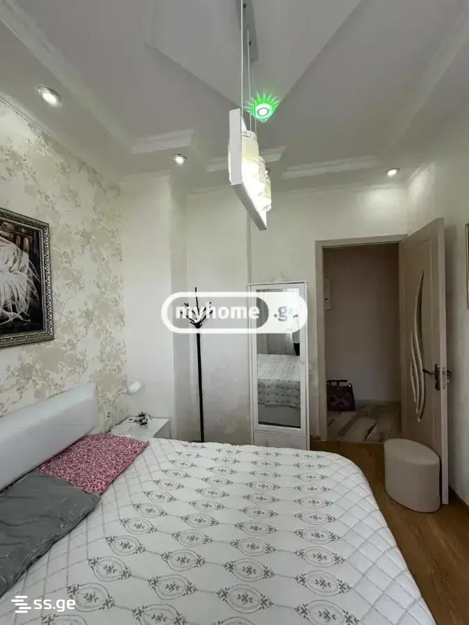 3 room Flat For Rent. Isani – pohled 6