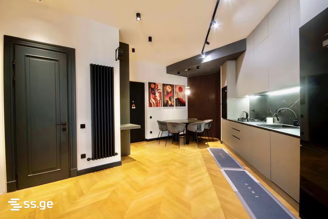 2 room Flat For Sale. Vake - Altro