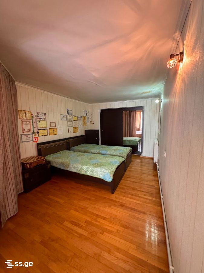 4 room Private House For Rent. Vake – pohled 5