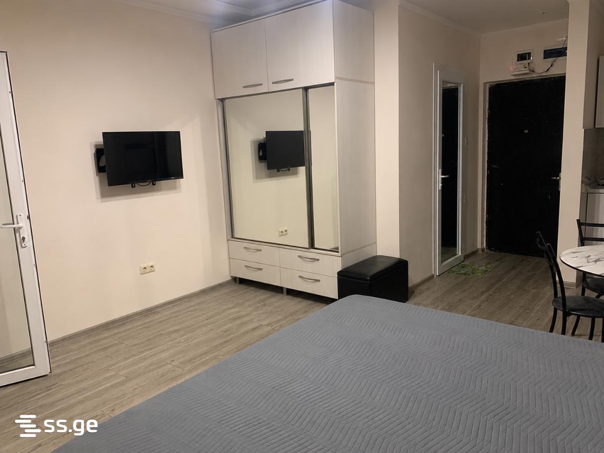 1 room Flat Daily rent. Batumi - Ansicht 6