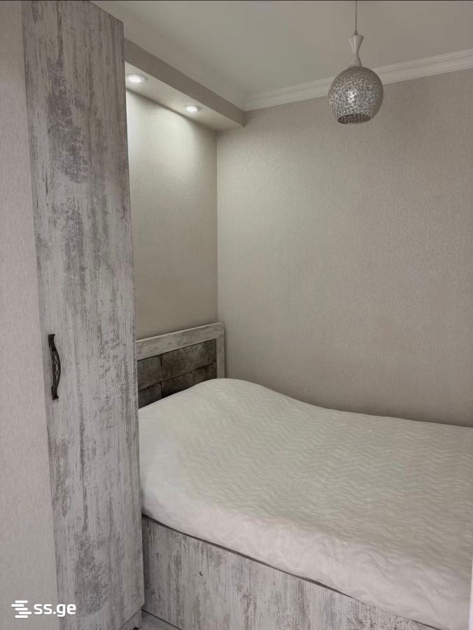 4 room Flat For Rent. Saburtalo - Aanzicht 2
