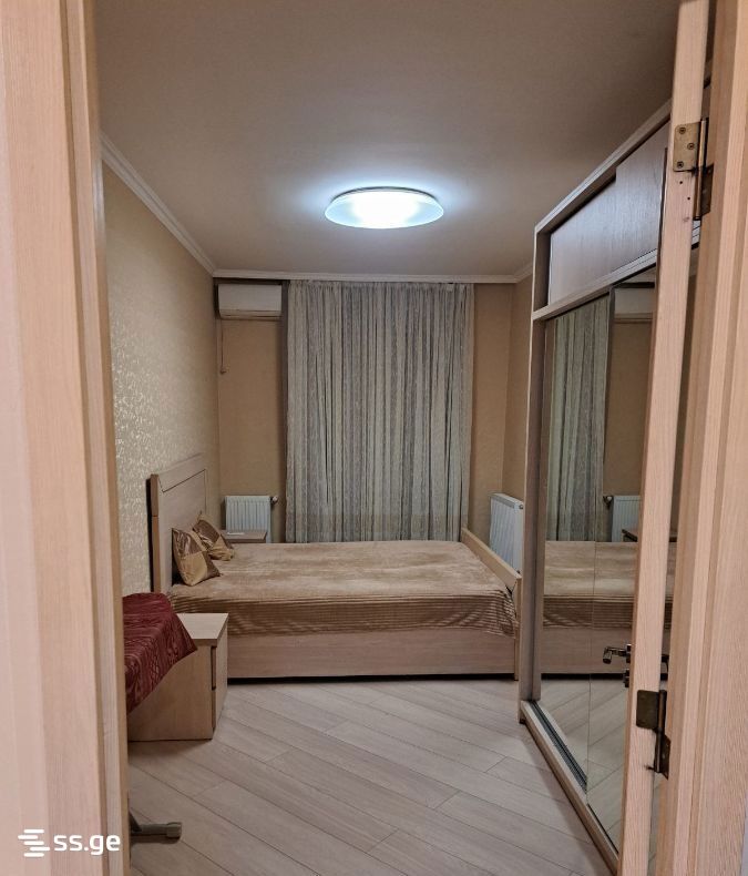 3 room Flat For Rent. Saburtalo - Widok 3