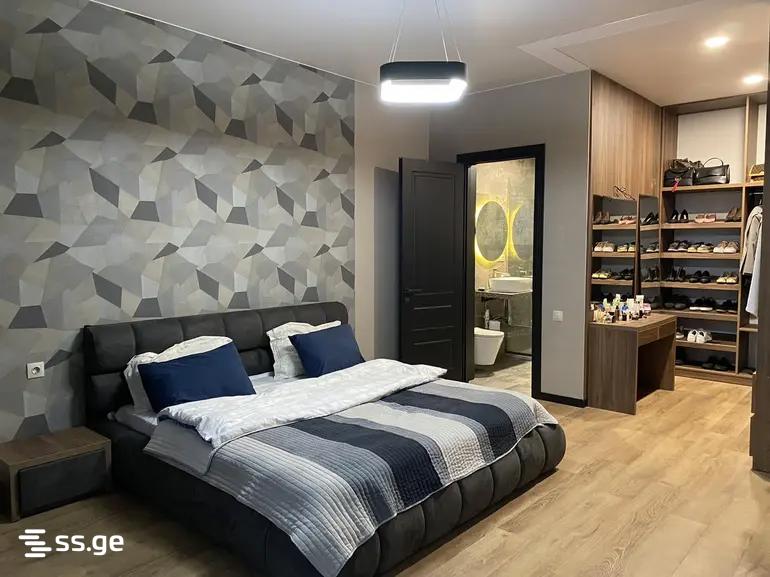 5 room Private House For Sale. Digomi - Aanzicht 4