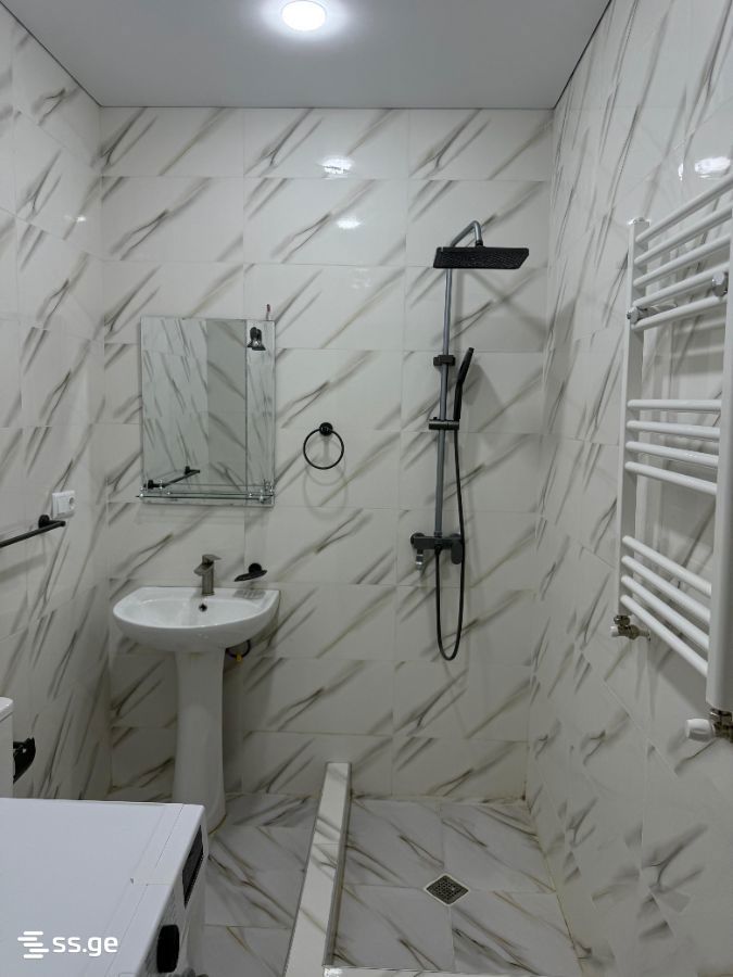 3 room Flat For Rent. Didi digomi – pohled 4