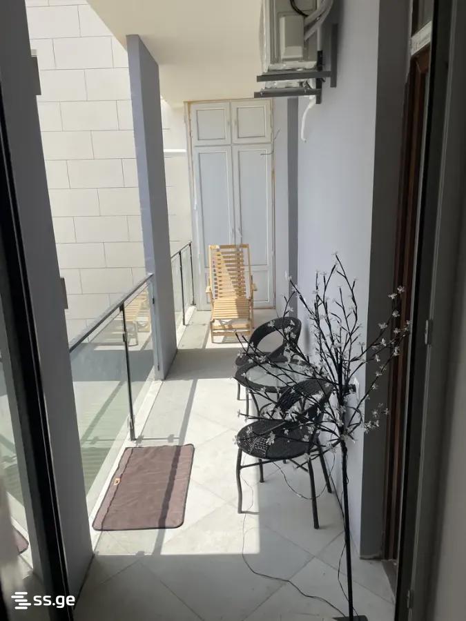 2 room Flat For Rent. Saburtalo - Aanzicht 5