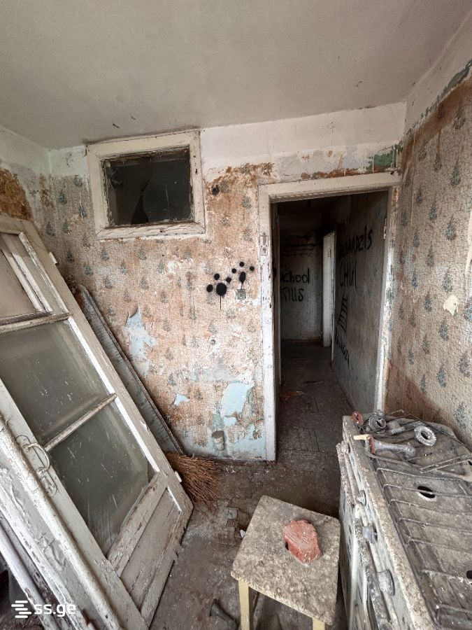 1 Room Flat For Sale view 4