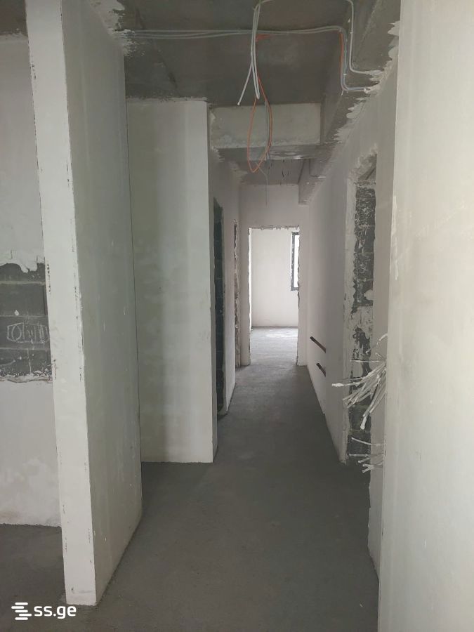 3 room Flat For Sale. Didi digomi - Widok 3