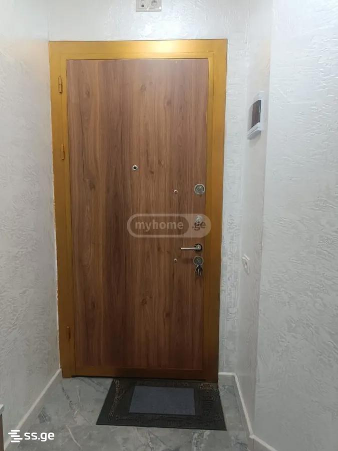 4 room Flat For Sale. Batumi - Aanzicht 2