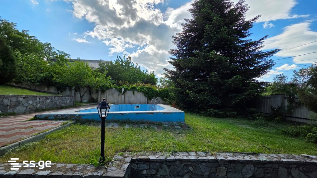6 Room Summer Cottage For Sale view 1