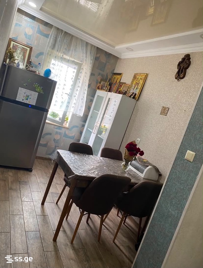 3 room Flat Daily rent. Batumi - Bild 3