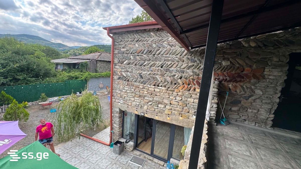 4 Room Summer Cottage For Sale view 9