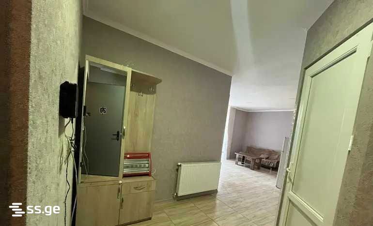 3 room Flat For Sale. Varketili - Aanzicht 2