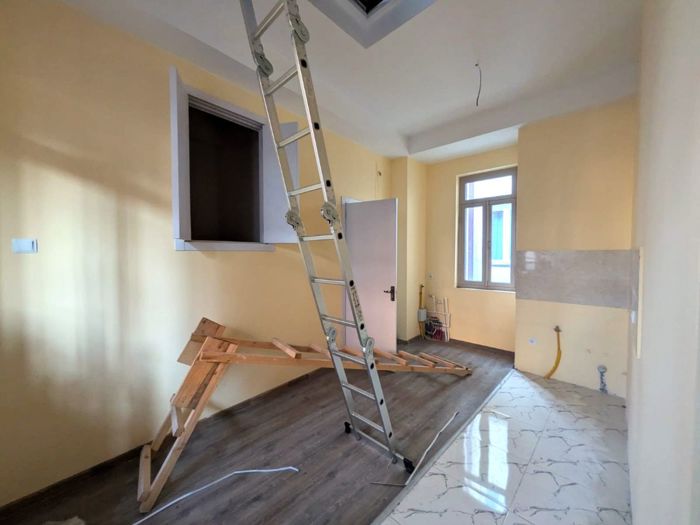 https://static.ss.ge/20260727/2_68c5d3f3-67a4-4f8e-9f47-4313d4978681_Thumb.jpg