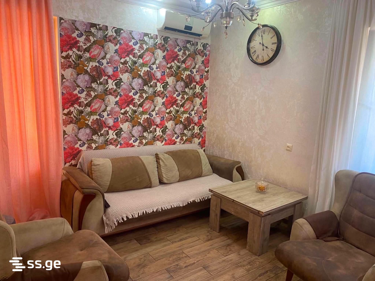3 room Flat Daily rent. Batumi - Bild 2