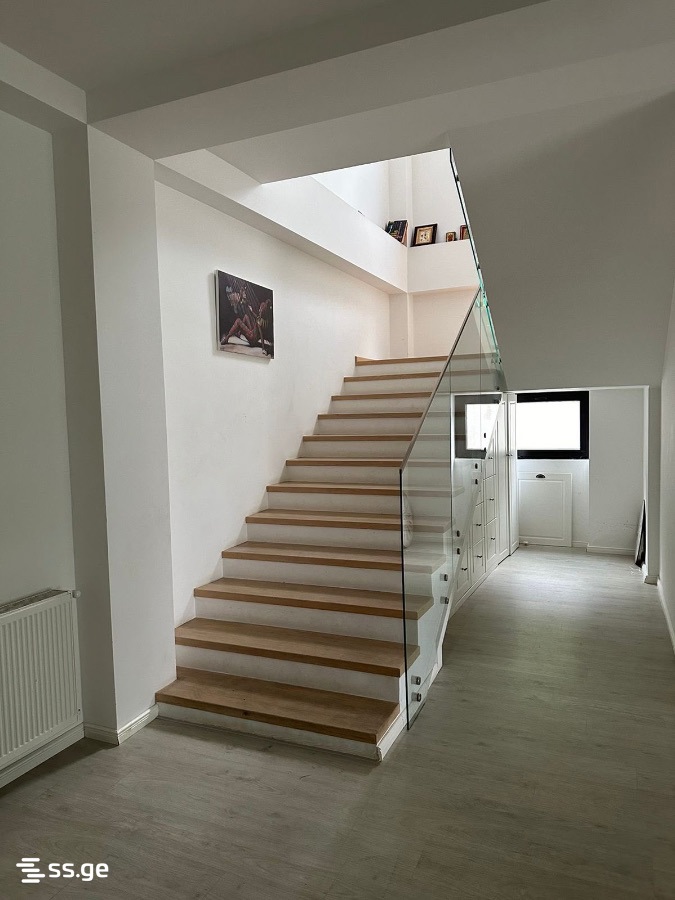 7 Room Private House For Rent. Tsavkisi view 4