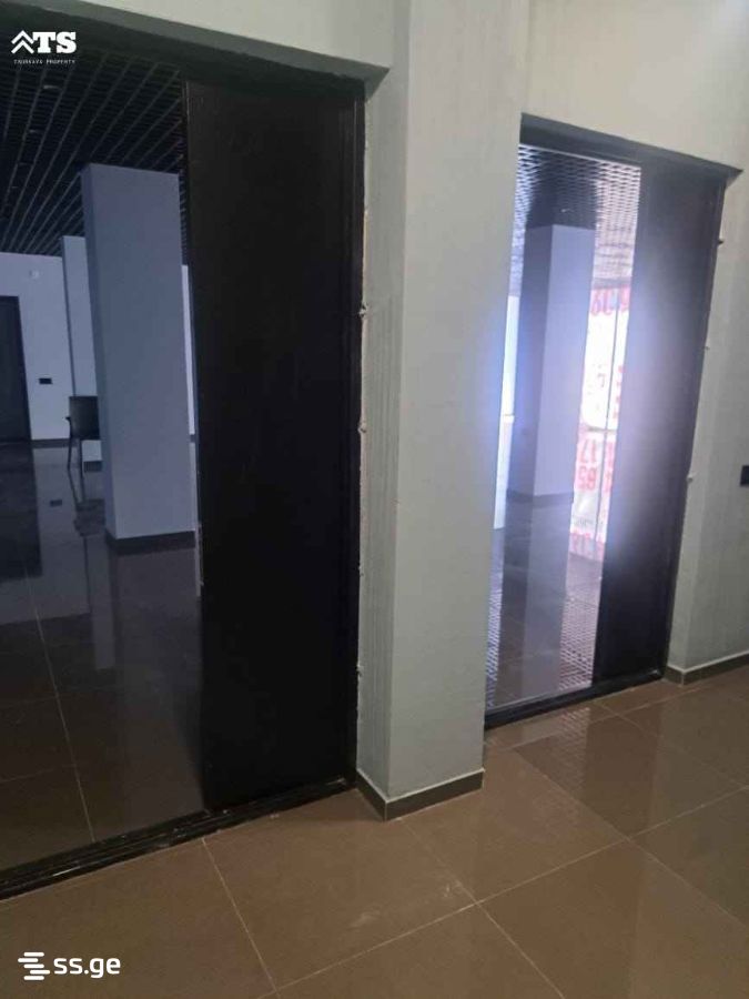 Commercial Space For Rent. Batumi view 3