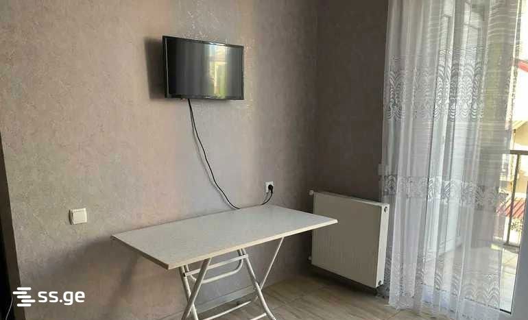 3 room Flat For Sale. Varketili - Meer