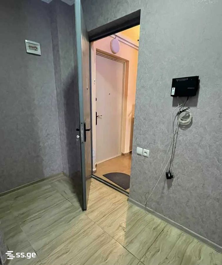 3 room Flat For Sale. Varketili - Aanzicht 4