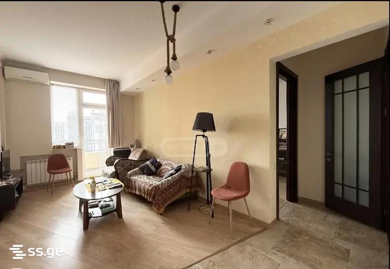 2 room Flat For Sale. Saburtalo - Aanzicht 4