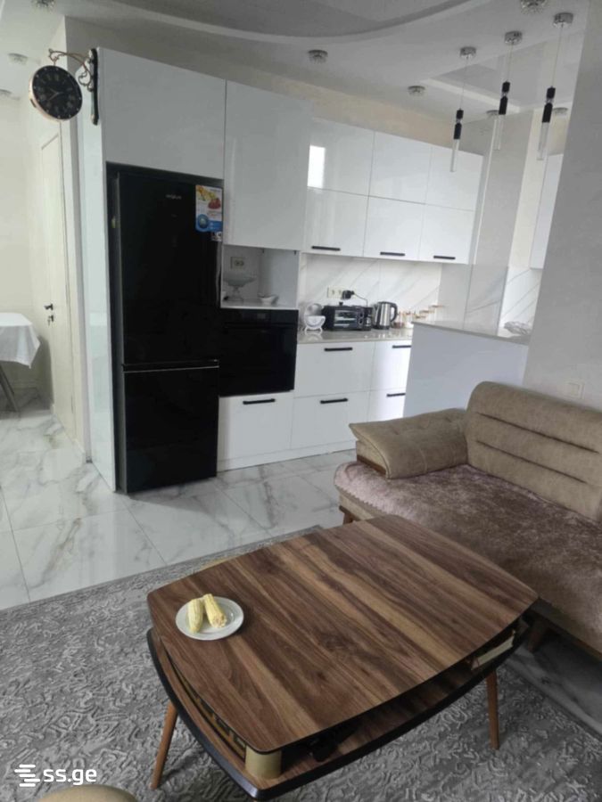 4 room Flat For Rent. Batumi - Vista 6