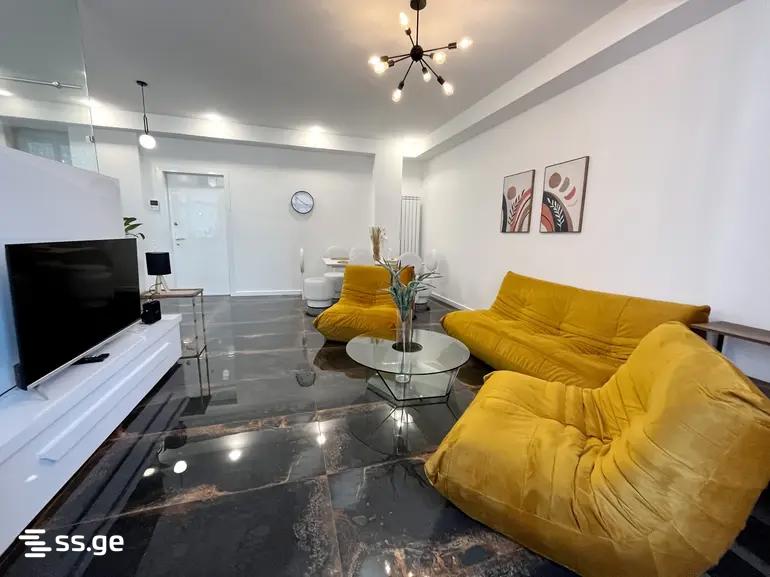 3 room Flat For Sale. Vake - Aanzicht 2