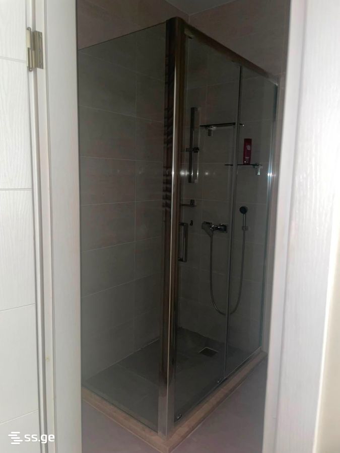 2 room Flat For Sale. Batumi - Aanzicht 5