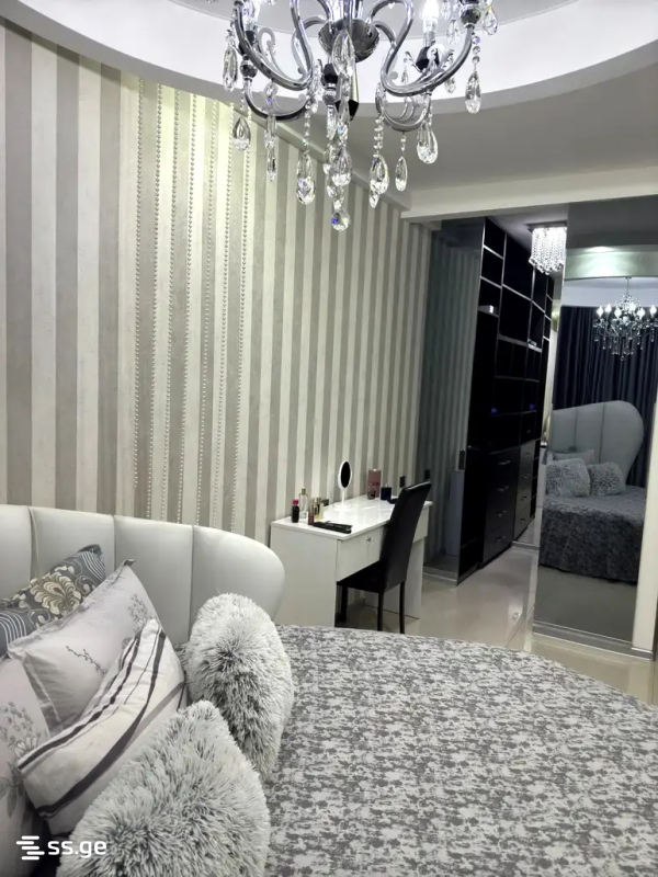 4 room Flat For Sale. Vake - Bild 4