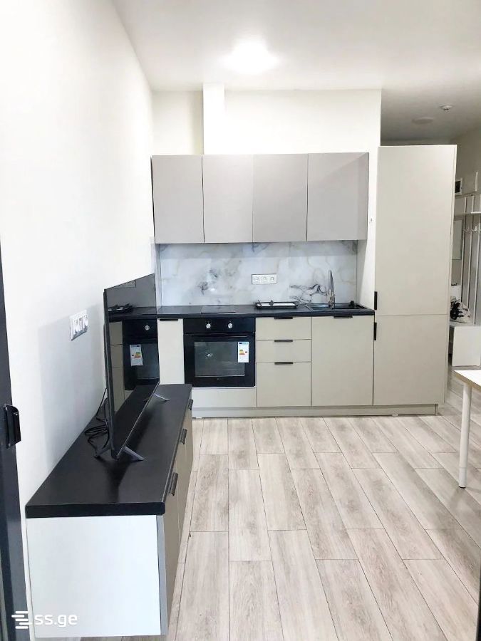 2 room Flat For Sale. Batumi - Bild 3
