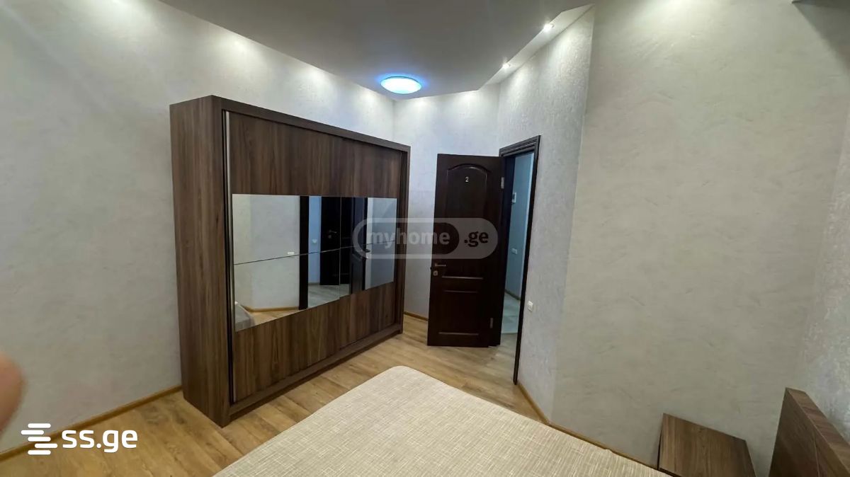 3 room Flat For Sale. Saburtalo - Vista 3