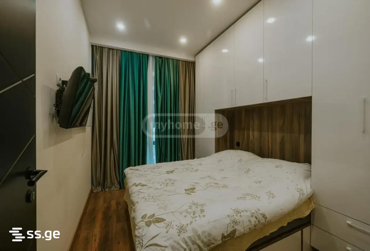 3 room Flat For Sale. Batumi - Vista 3