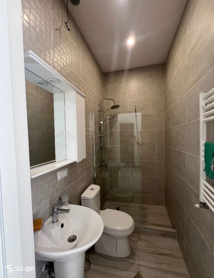 6 room Flat For Rent. Mtatsminda – pohled 5