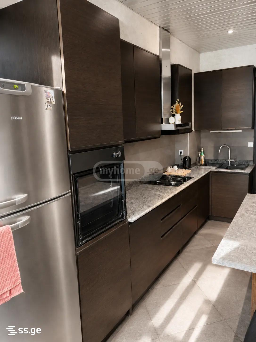 5 room Flat For Rent. Vake – pohled 6