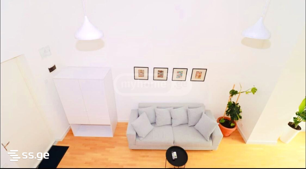 2 room Flat For Sale. Mtatsminda - Widok 2