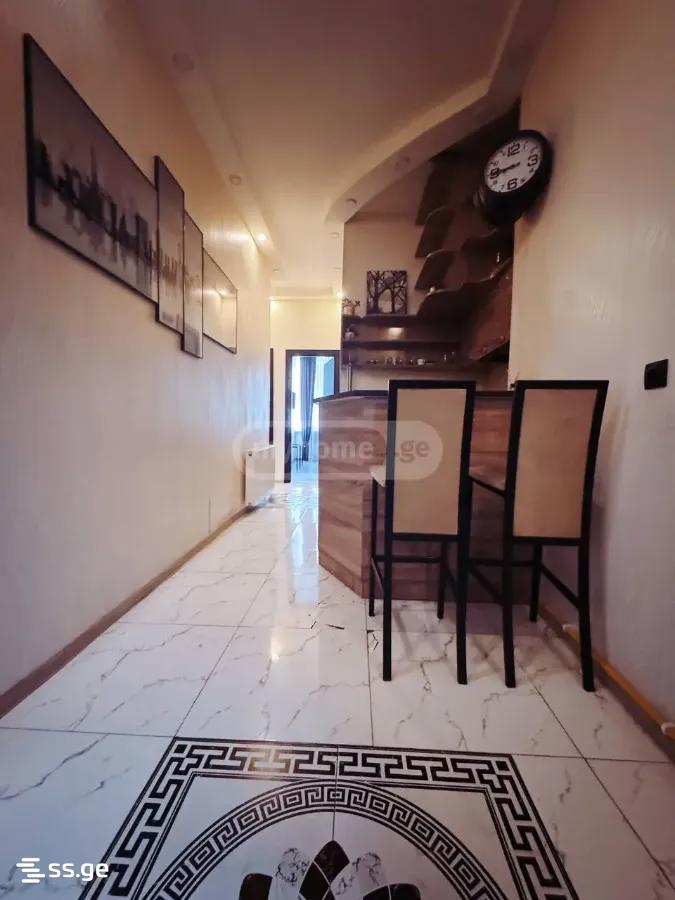5 room Flat For Rent. Avlabari - Aanzicht 2