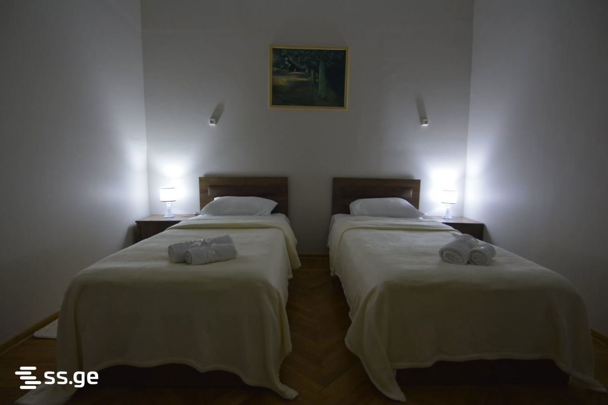 9 Room Hotel For Sale view 8