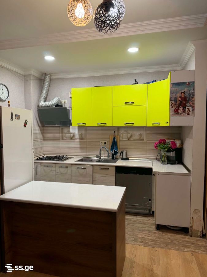 2 room Flat For Sale. Mesame masivi - Aanzicht 2