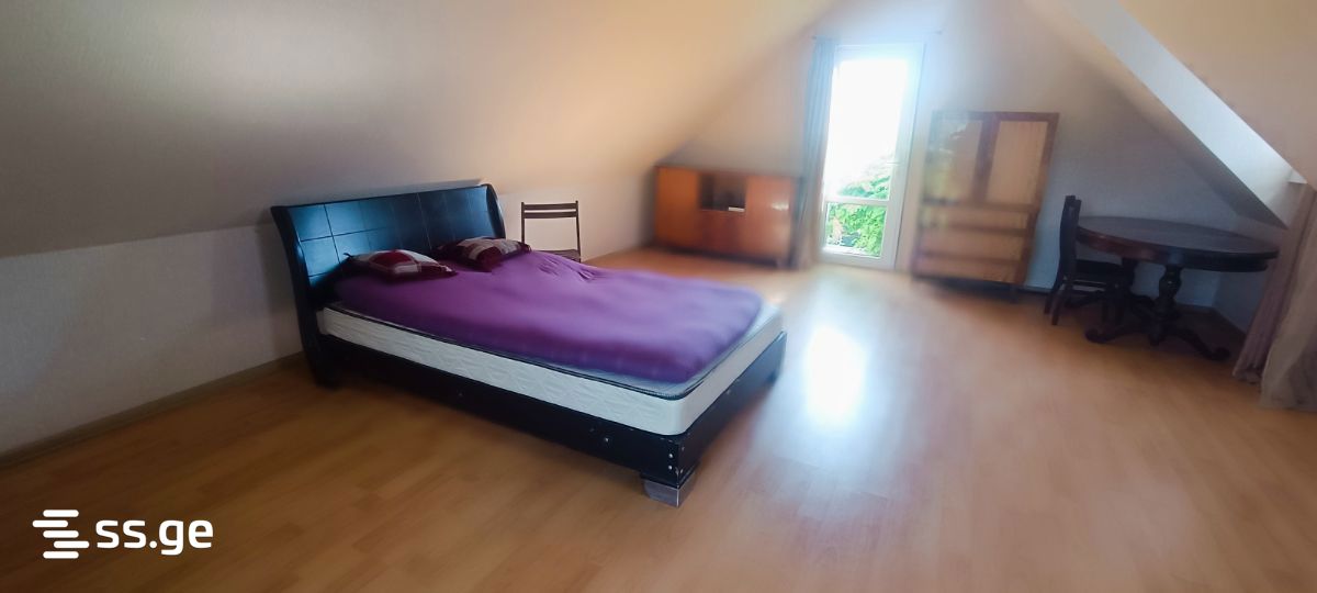 5 Room Private House For Rent. Martkofi view 2