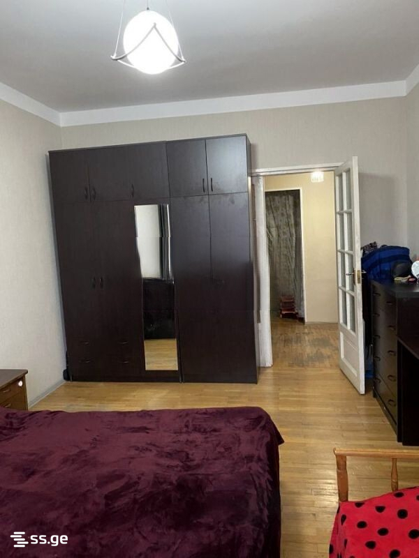 5 room Flat For Sale. Saburtalo - Aanzicht 4